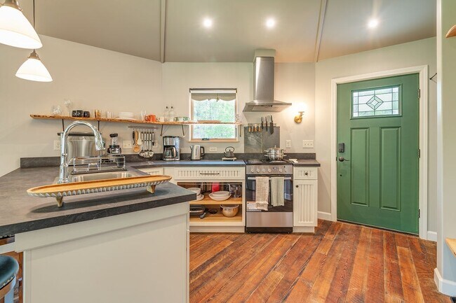 property at 382 Old Leicester Rd