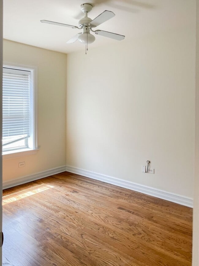 3816.2 N Sheffield Ave in Chicago, IL - Building Photo - Building Photo