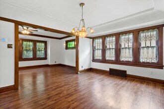 5561 N 39th St in Milwaukee, WI - Building Photo - Building Photo