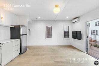 3206 Larissa Dr in Los Angeles, CA - Building Photo - Building Photo