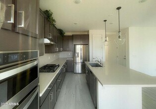 833 W Park Ave in Chandler, AZ - Building Photo - Building Photo