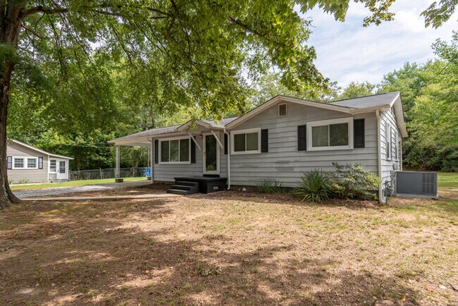 property at 210 Balfour Dr