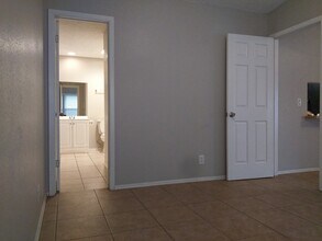 2524 Corian Glen Dr in San Antonio, TX - Building Photo - Building Photo