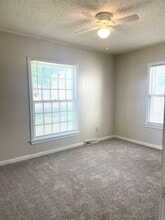 2105 W Randolph Ave in Enid, OK - Building Photo - Building Photo