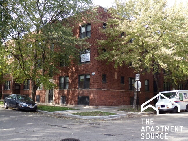 3600 W Sunnyside Ave, Unit 2