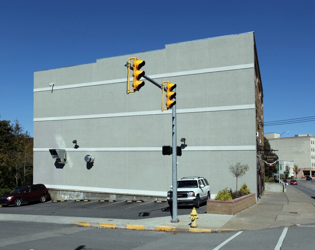 87-95 Fairmont Ave in Fairmont, WV - Building Photo - Building Photo