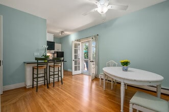 177 Main St, Unit 177 Main St Amesbury in Amesbury, MA - Building Photo - Building Photo