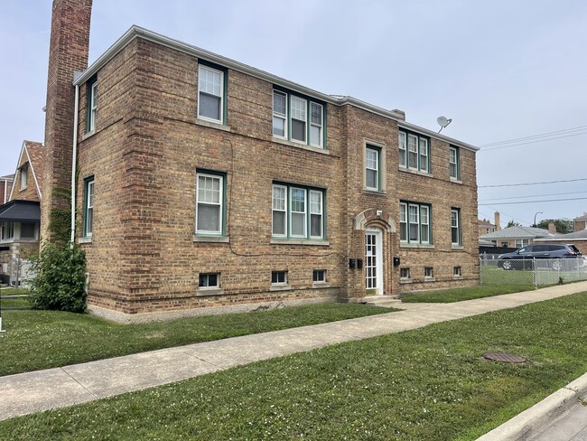 property at 5924 W 37th St