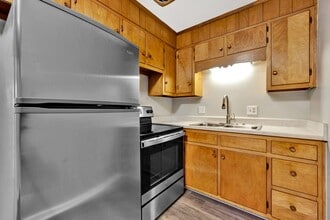 3rd,SW,1401 in Roanoke, VA - Building Photo - Interior Photo