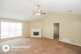 1647 Sarah Ann Dr W in Southaven, MS - Building Photo - Building Photo