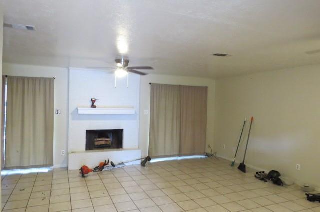105 Normal Park Dr photo'