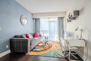 31 Bales Ave in Toronto, ON - Building Photo