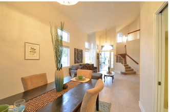 13453 Benbow Ct in San Diego, CA - Building Photo - Building Photo