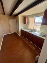 10332 10th Ave in Hesperia, CA - Building Photo - Building Photo