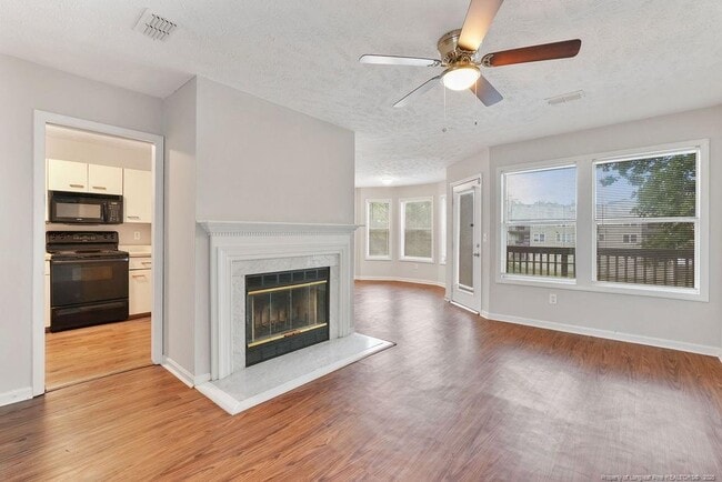 property at 6804 Willowbrook Dr