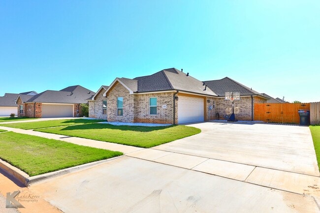 6533 Red Yucca Rd in Abilene, TX - Building Photo - Building Photo