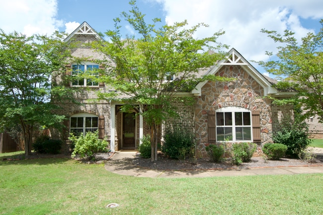 property at 1311 Southridge Ct