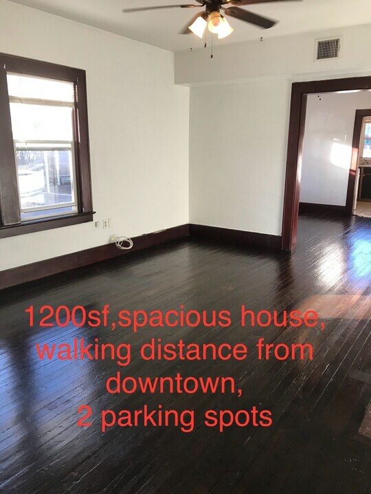 994 Druid Rd E, Unit 994 in Clearwater, FL - Building Photo