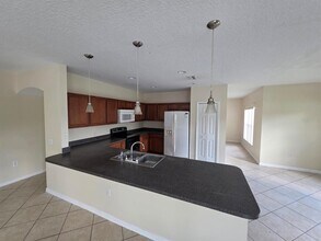 442 Mulberry Ct in Kissimmee, FL - Building Photo - Building Photo