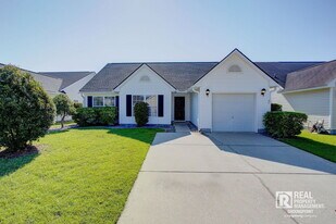 97 Avonshire Dr in Summerville, SC - Building Photo