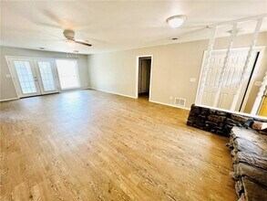 14798 Dutchmans Dr in Rogers, AR - Building Photo - Building Photo