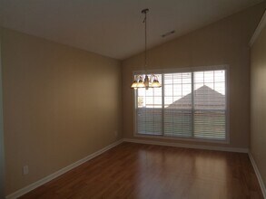 4620 English Oaks Ln NW in Lilburn, GA - Building Photo - Building Photo