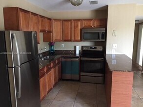3028 Coral Ridge Dr in Coral Springs, FL - Building Photo - Building Photo
