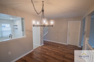 21 Robin Ridge Ct in Parkville, MD - Building Photo - Building Photo