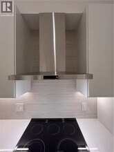 30 Cannon St W in Hamilton, ON - Building Photo - Building Photo