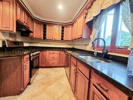 158 Baker St in Boston, MA - Building Photo