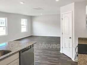 667 Farmstead Trail in Inman, SC - Building Photo - Building Photo