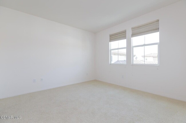 259 Riverdale Ct in Camarillo, CA - Building Photo - Building Photo