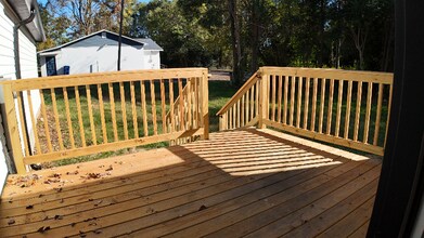 136 Moore St in Wellford, SC - Building Photo - Building Photo