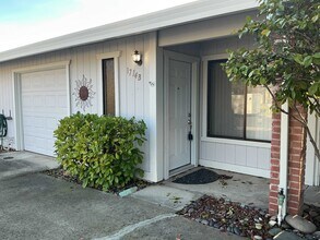 1714 Kent St in Roseville, CA - Building Photo - Building Photo