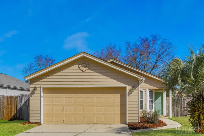 3134 Wavering Ln