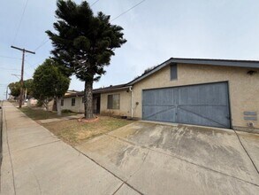 1609 Grove St in National City, CA - Building Photo - Building Photo