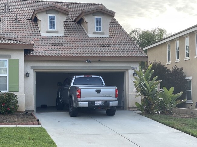 30378 De Caron St in Murrieta, CA - Building Photo - Building Photo