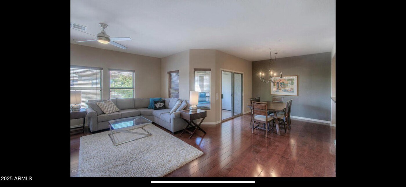 20121 N 76th St in Scottsdale, AZ - Building Photo