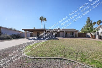 913 W Jerome Cir in Mesa, AZ - Building Photo - Building Photo