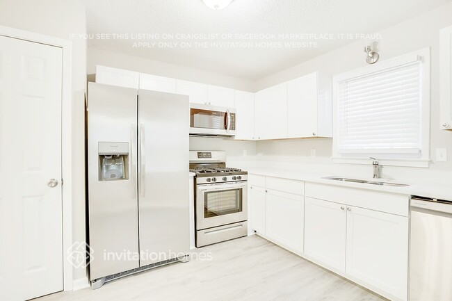 property at 201 Garretts Dr