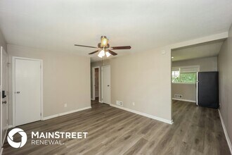 8904 Channing Dr in Jonesboro, GA - Building Photo - Building Photo