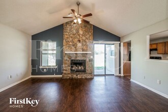 7734 Pikes Peak Dr in Jacksonville, FL - Building Photo - Building Photo