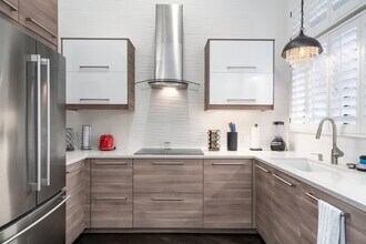 7950 E Starlight Way in Scottsdale, AZ - Building Photo - Building Photo