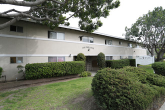 Fir Park Apartments in Oxnard, CA - Building Photo - Building Photo