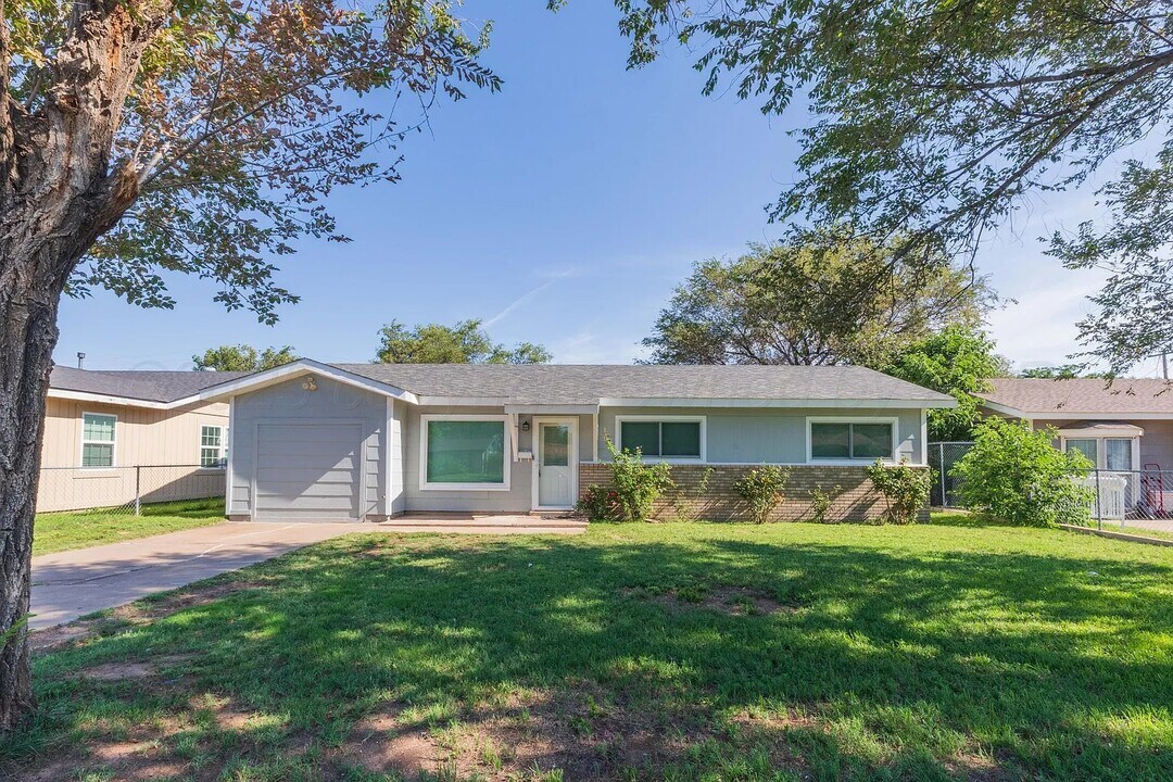 3617 SE 31st Ave in Amarillo, TX - Building Photo