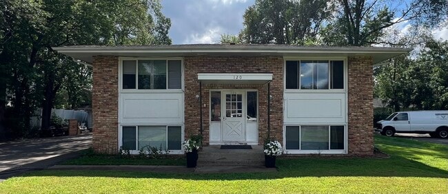 120 Mississippi Pl, Unit 4
