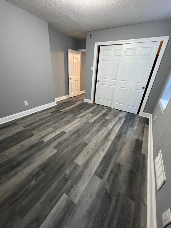 1225 Belmont Ave in Philadelphia, PA - Foto de edificio - Building Photo