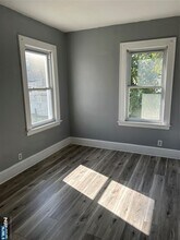 298 Stewart Ave in Kearny, NJ - Building Photo - Building Photo