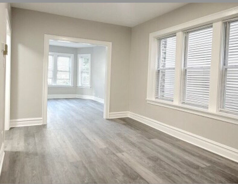 2939 N Fairfield Ave, Unit 1A in Chicago, IL - Foto de edificio