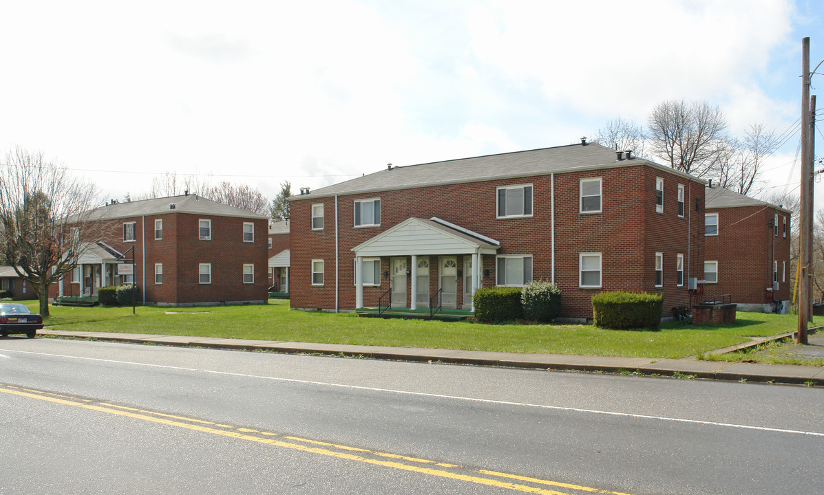 2210 S Kanawha St in Beckley, WV - Building Photo